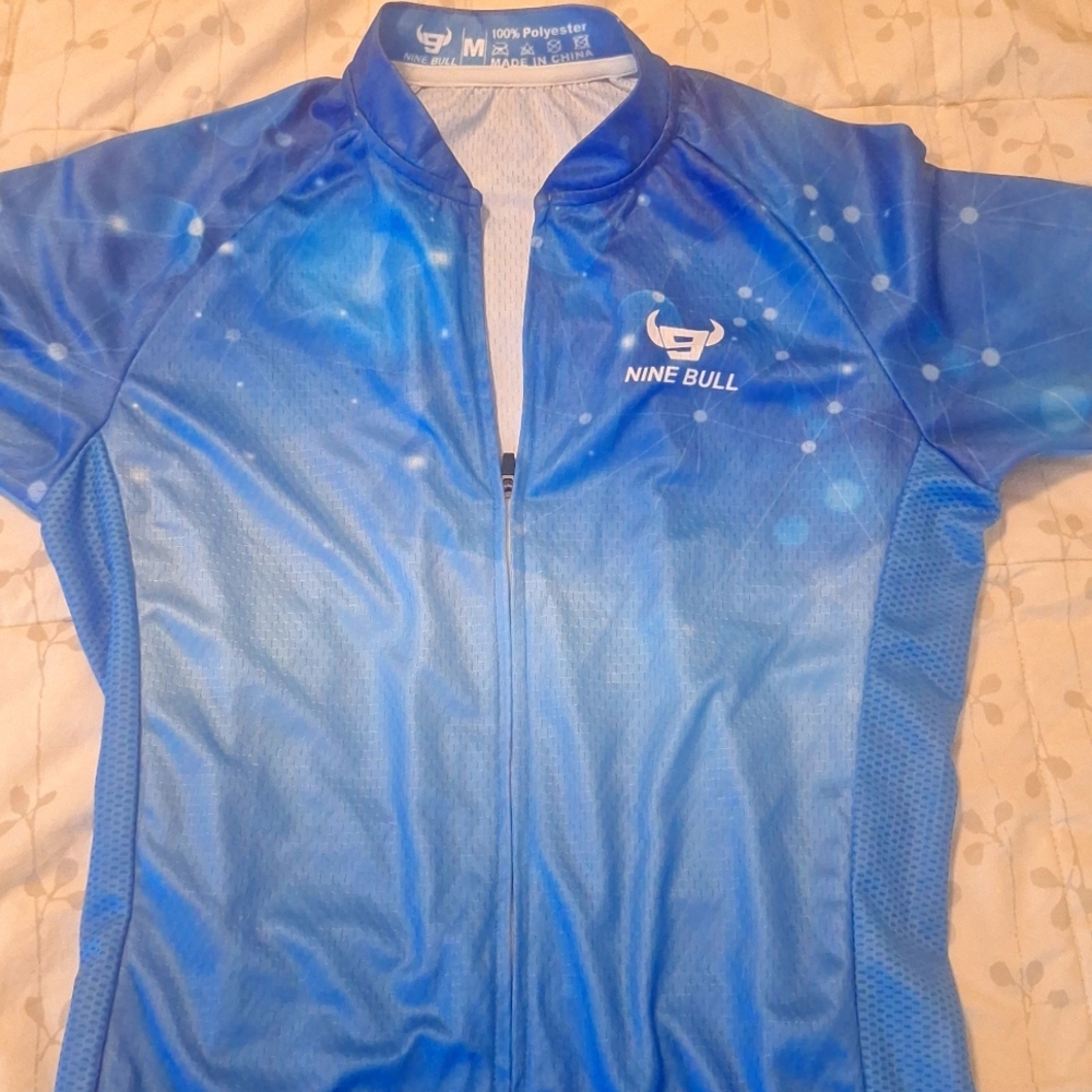 nine bull cycling shirt M